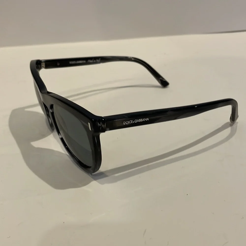Dolce and Gabbana Men’s Anthracite Grey Black Sunglasses Unisex Designer Frames - Picture 3 of 10